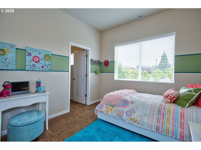 10415 Ne AVERY Way, Hillsboro, OR 97006