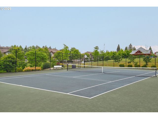10415 Ne AVERY Way, Hillsboro, OR 97006