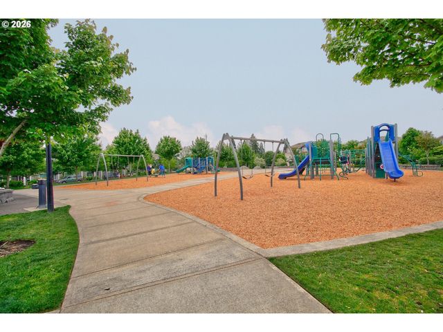 10415 Ne AVERY Way, Hillsboro, OR 97006