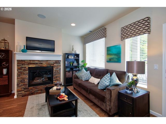 10415 Ne AVERY Way, Hillsboro, OR 97006