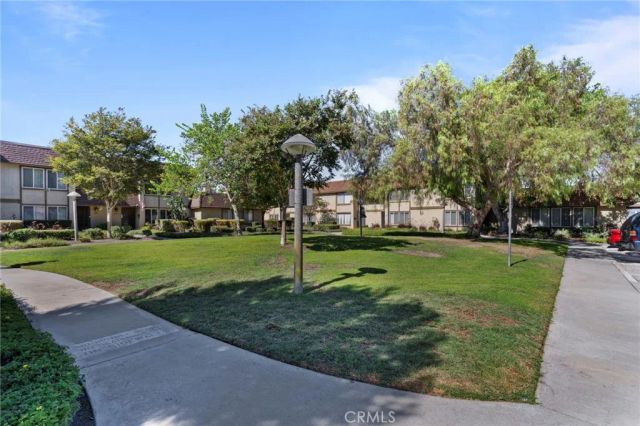 8615 York, La Palma, CA 90623