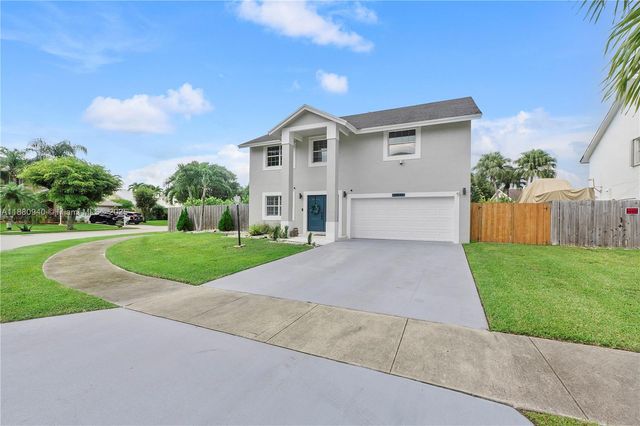 21970 SW 97th Ct, Cutler Bay, FL 33190