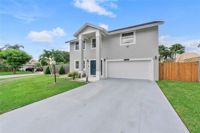 21970 SW 97th Ct, Cutler Bay, FL 33190