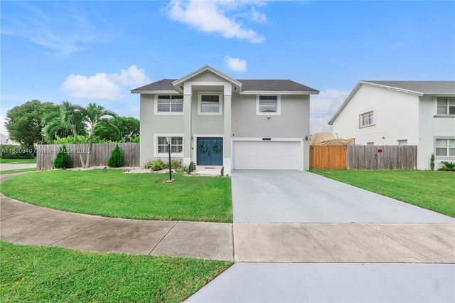 21970 SW 97th Ct, Cutler Bay, FL 33190