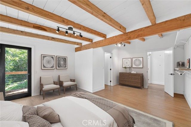 6324 Grape, Los Angeles, CA 90068