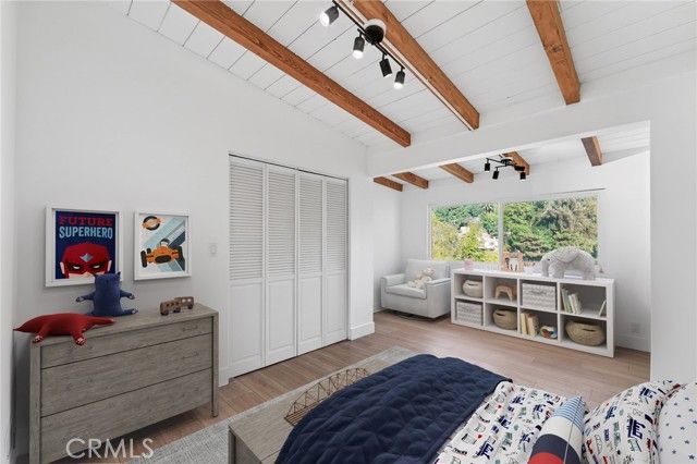 6324 Grape, Los Angeles, CA 90068