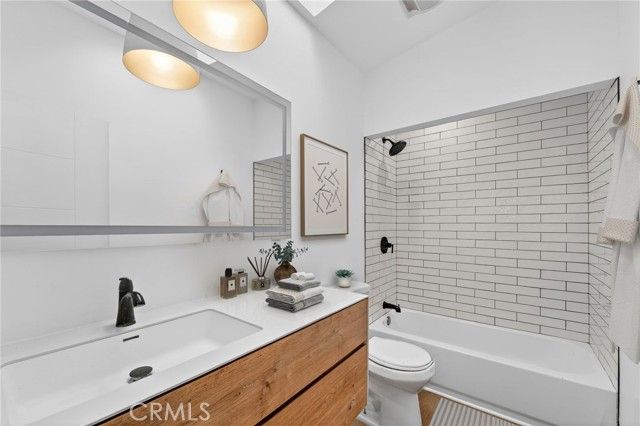 6324 Grape, Los Angeles, CA 90068