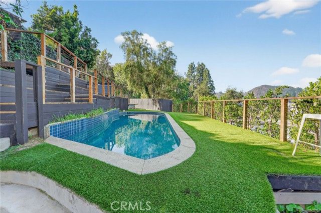 6324 Grape, Los Angeles, CA 90068