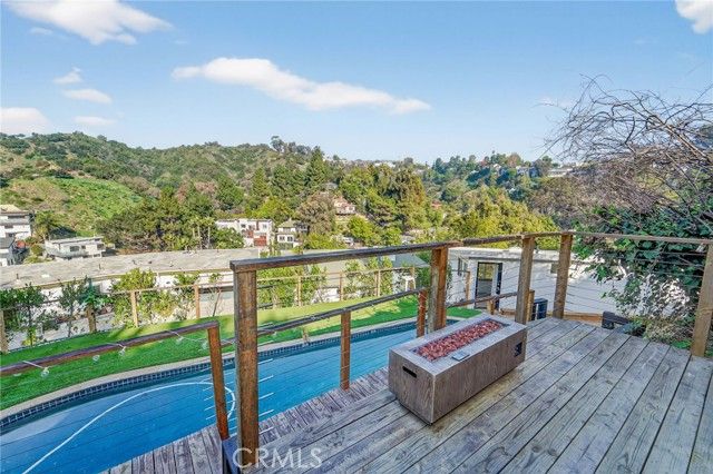 6324 Grape, Los Angeles, CA 90068