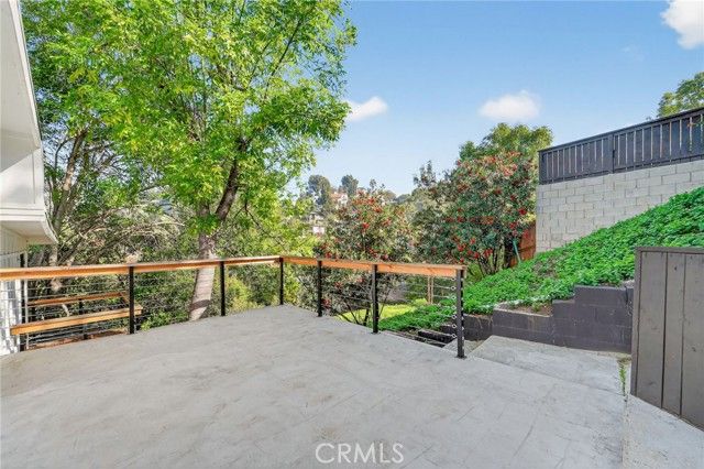 6324 Grape, Los Angeles, CA 90068