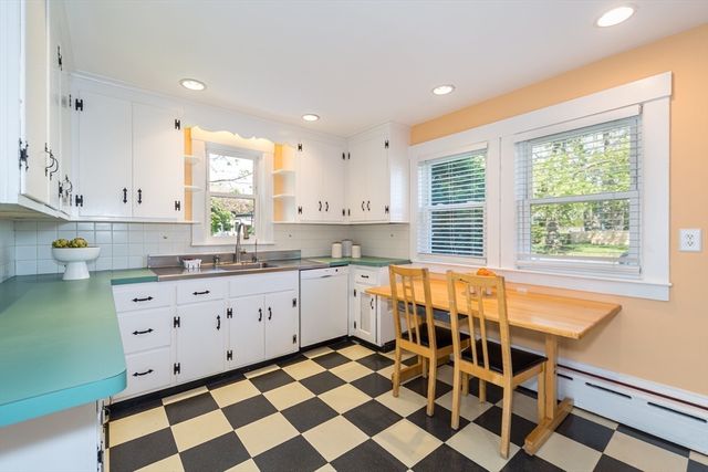 9 Overhill Rd., Natick, MA 01760
