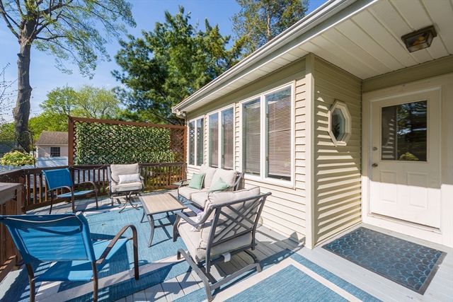 9 Overhill Rd., Natick, MA 01760