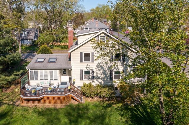 9 Overhill Rd., Natick, MA 01760