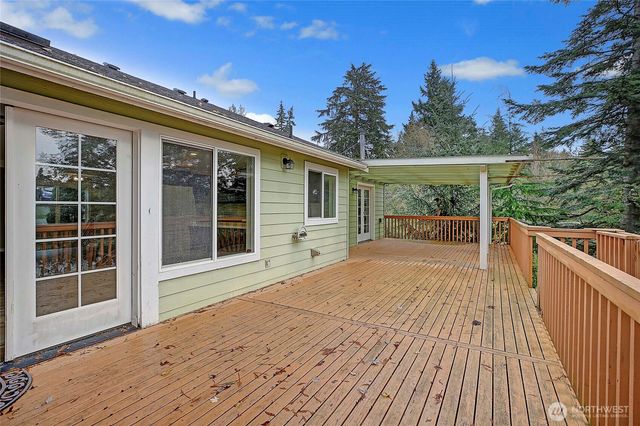 1881 Lake Drive, Camano Island, WA 98282
