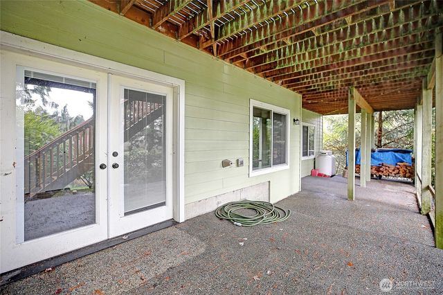 1881 Lake Drive, Camano Island, WA 98282