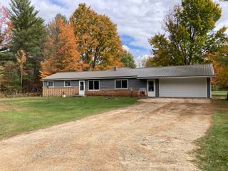 3748 Fitzwater Road, Gladwin, MI 48624