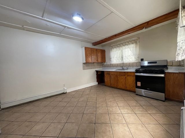 42 Arlington 42, Lynn, MA 01902