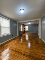 42 Arlington 42, Lynn, MA 01902