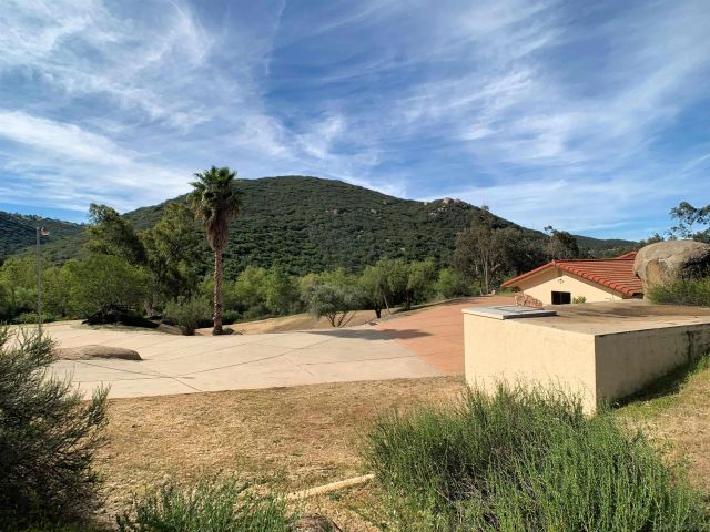 1394 Peutz Valley Road, Alpine, CA 91901