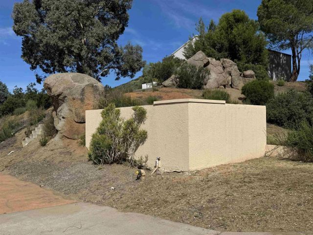 1394 Peutz Valley Road, Alpine, CA 91901