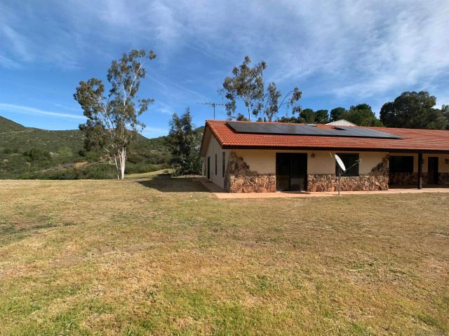 1394 Peutz Valley Road, Alpine, CA 91901