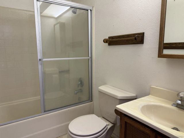 1394 Peutz Valley Road, Alpine, CA 91901