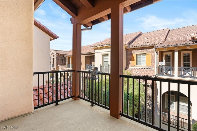 8 Via Vita Bella, Henderson, NV 89011