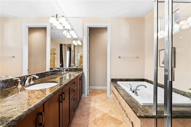 8 Via Vita Bella, Henderson, NV 89011