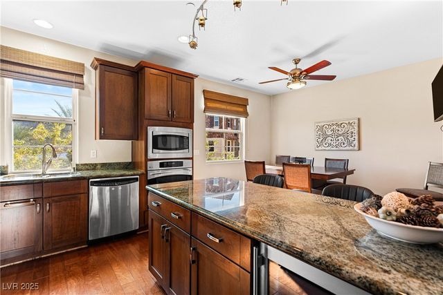 8 Via Vita Bella, Henderson, NV 89011