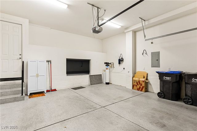 8 Via Vita Bella, Henderson, NV 89011