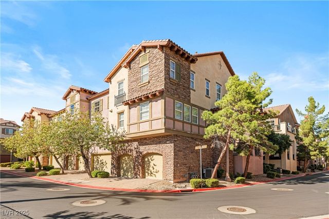 8 Via Vita Bella, Henderson, NV 89011