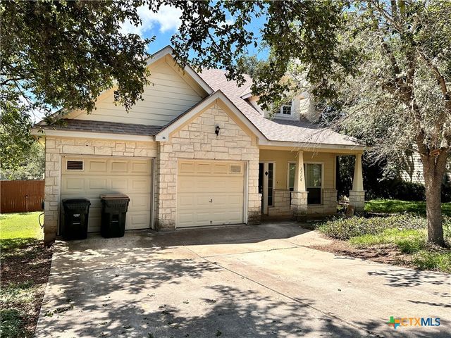 2110 Northview Drive, San Marcos, TX 78666