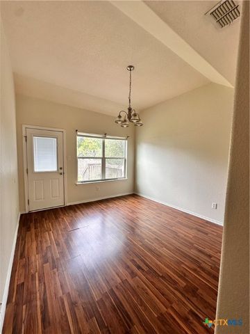 2110 Northview Drive, San Marcos, TX 78666