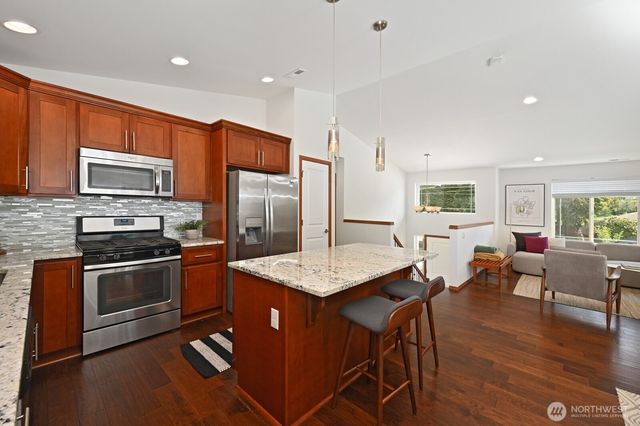 14605 20th Avenue NE, Shoreline, WA 98155
