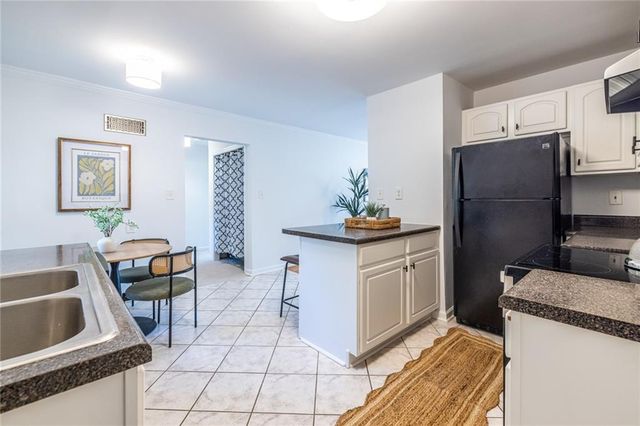 410 Candler Park Drive NE A-5, Atlanta, GA 30307