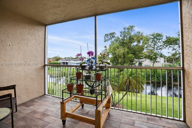 6870 Royal Palm Boulevard 209M, Margate, FL 33063