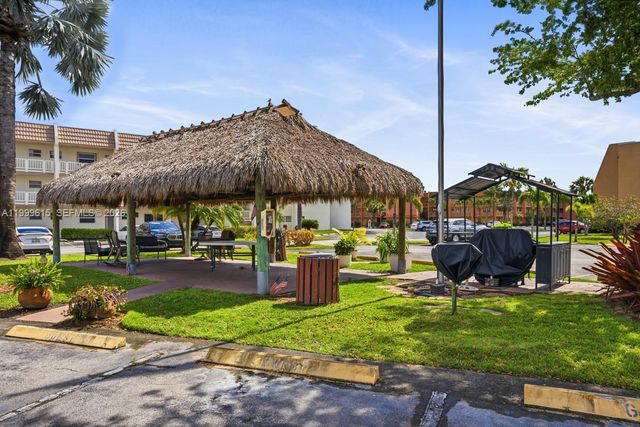 6870 Royal Palm Boulevard 209M, Margate, FL 33063