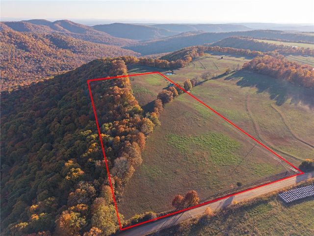 22908 Bidville Road, Winslow, AR 72959