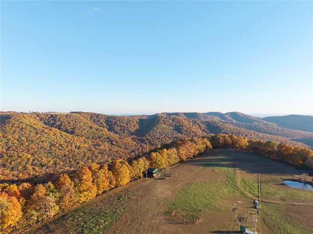 22908 Bidville Road, Winslow, AR 72959