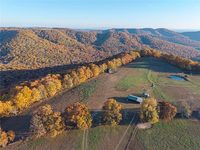 22908 Bidville Road, Winslow, AR 72959