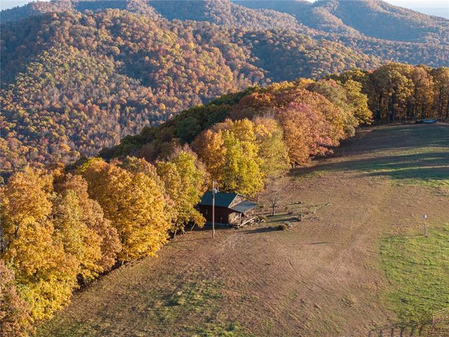 22908 Bidville Road, Winslow, AR 72959