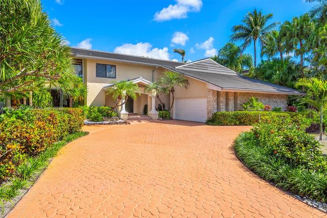 448 Poinciana Drive, Hallandale Beach, FL 33009