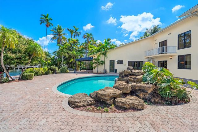 448 Poinciana Drive, Hallandale Beach, FL 33009