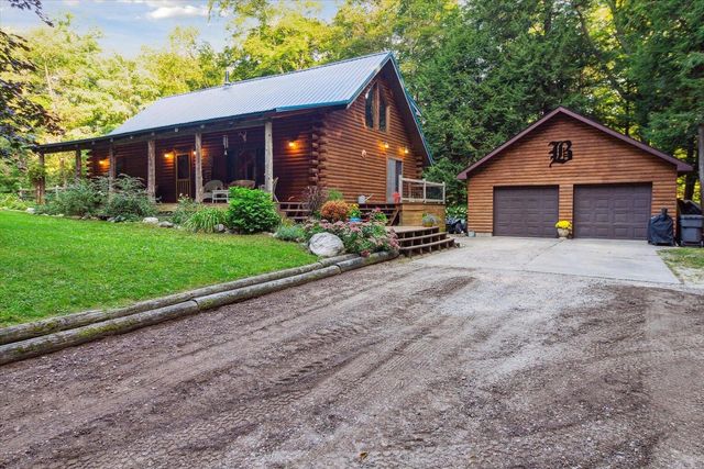 3355 16th Street, Fremont, MI 49412