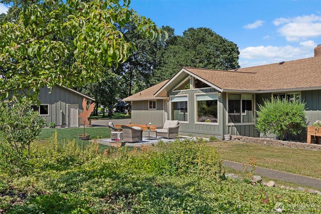 2949 Harrison Avenue, Centralia, WA 98531