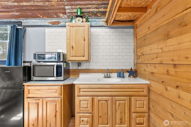2949 Harrison Avenue, Centralia, WA 98531