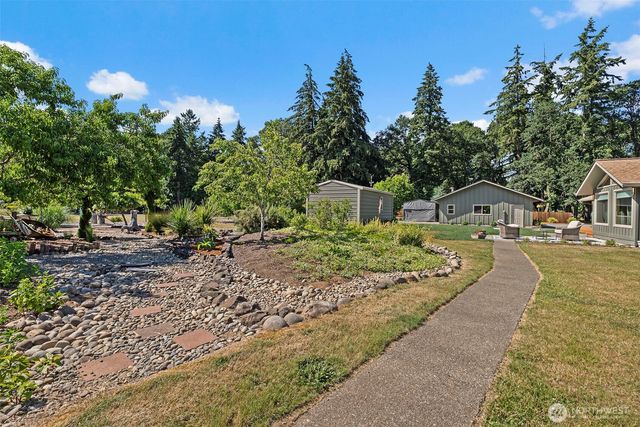 2949 Harrison Avenue, Centralia, WA 98531