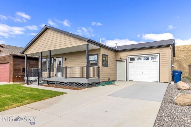 706 W Summit Street, Livingston, MT 59047 property photo