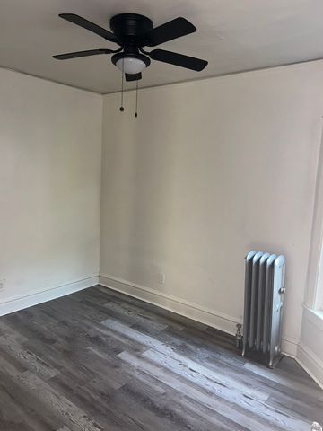 6637 S Rhodes Avenue, Chicago, IL 60637