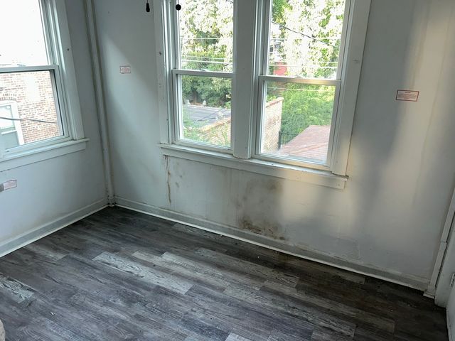 6637 S Rhodes Avenue, Chicago, IL 60637